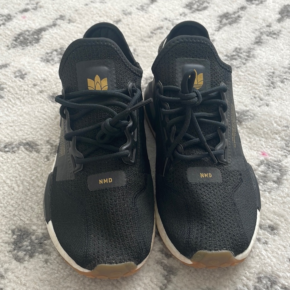 adidas nmd r1 v2